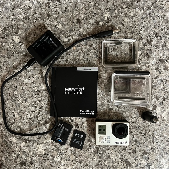 GoPro Hero 3+ in waterproof case - Picture 2 of 2